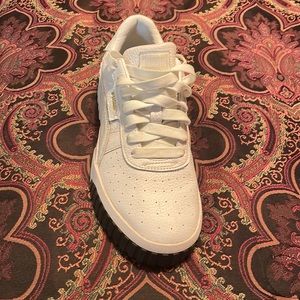 Women shoe 8 1/2